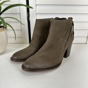 Blondo Nivada Waterproof Booties Ankle Zip Boots Taupe Brown Stacked Heel Size 9